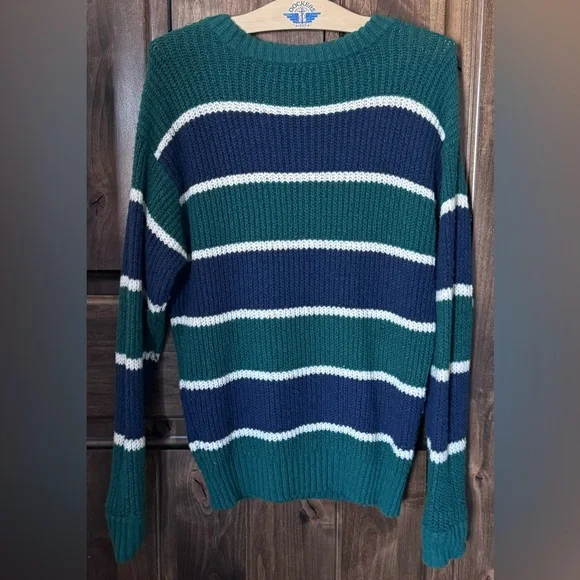 American Eagle Outfitters Blue and Green V-Neck Sweater - Picture 3 of 7
